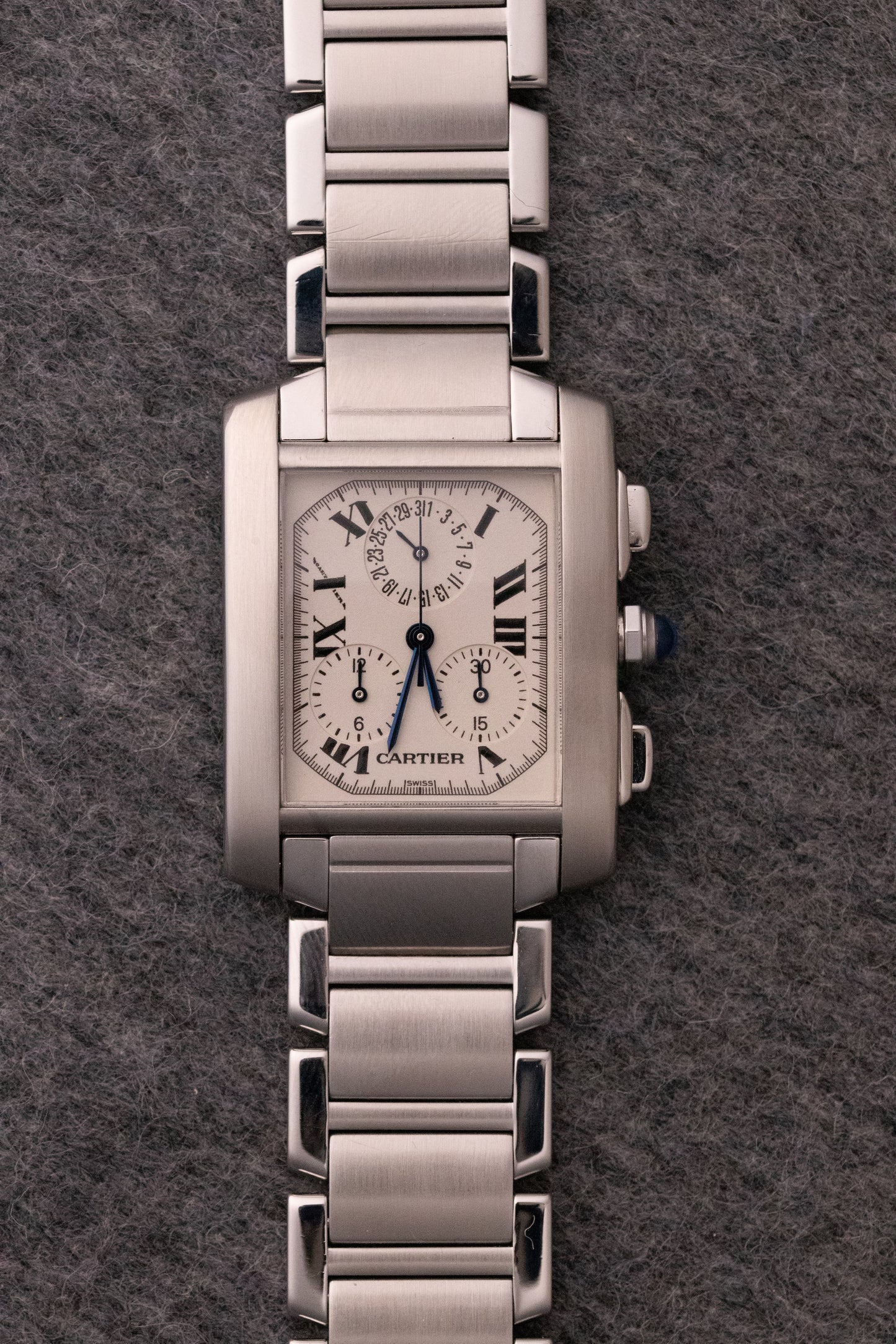 Cartier Tank Française Chronoflex 2303