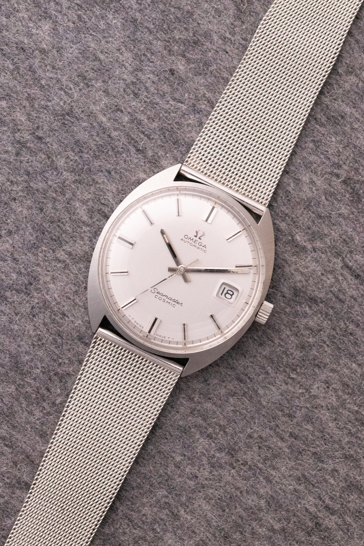 Omega Seamaster Cosmic Date