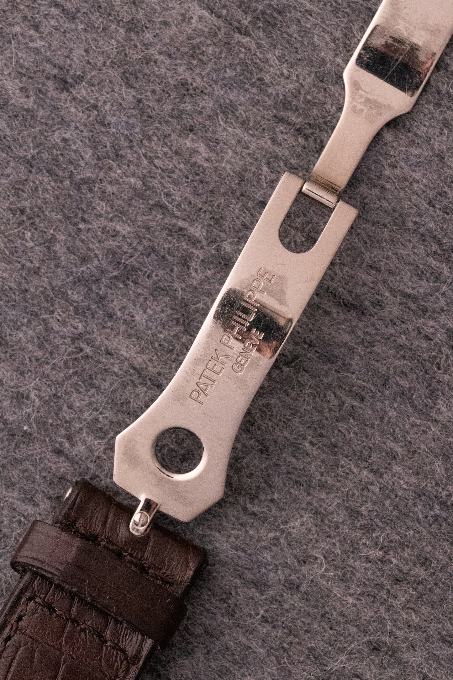 Patek Philippe World Time 5130G-001