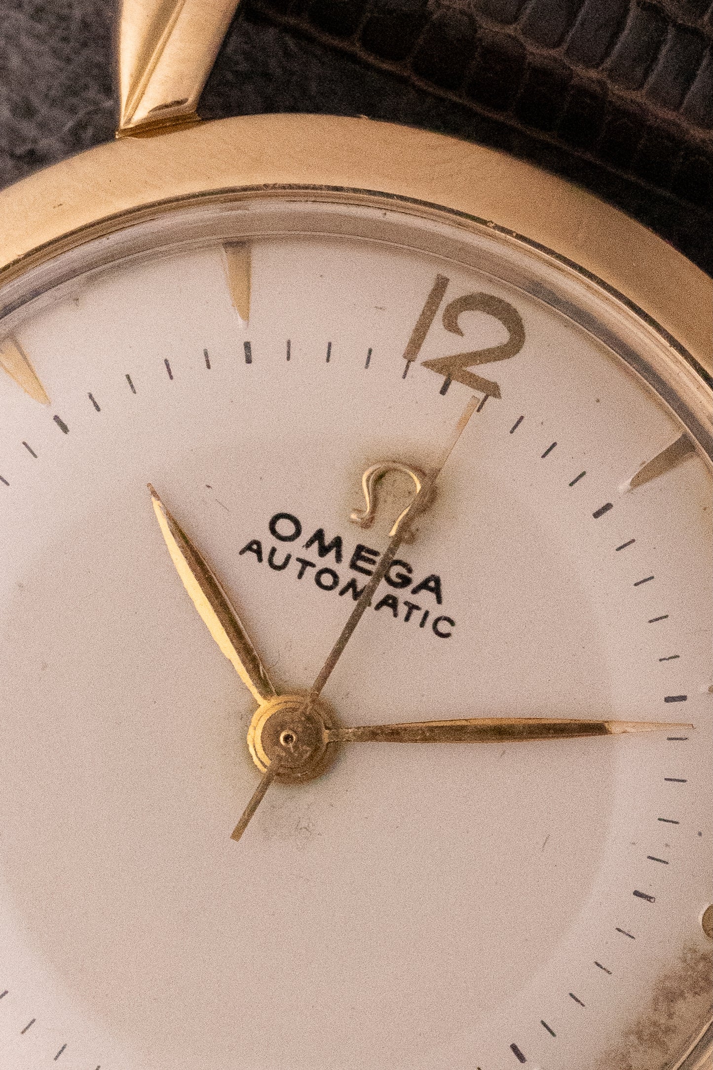 Omega Automatique Cornes de vache