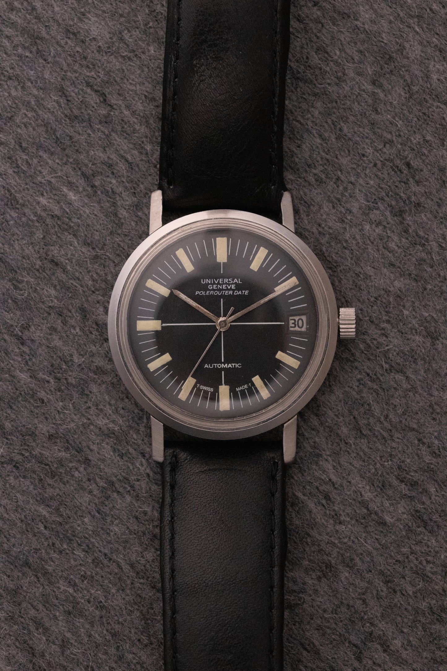 Universal Genève Polerouter Date