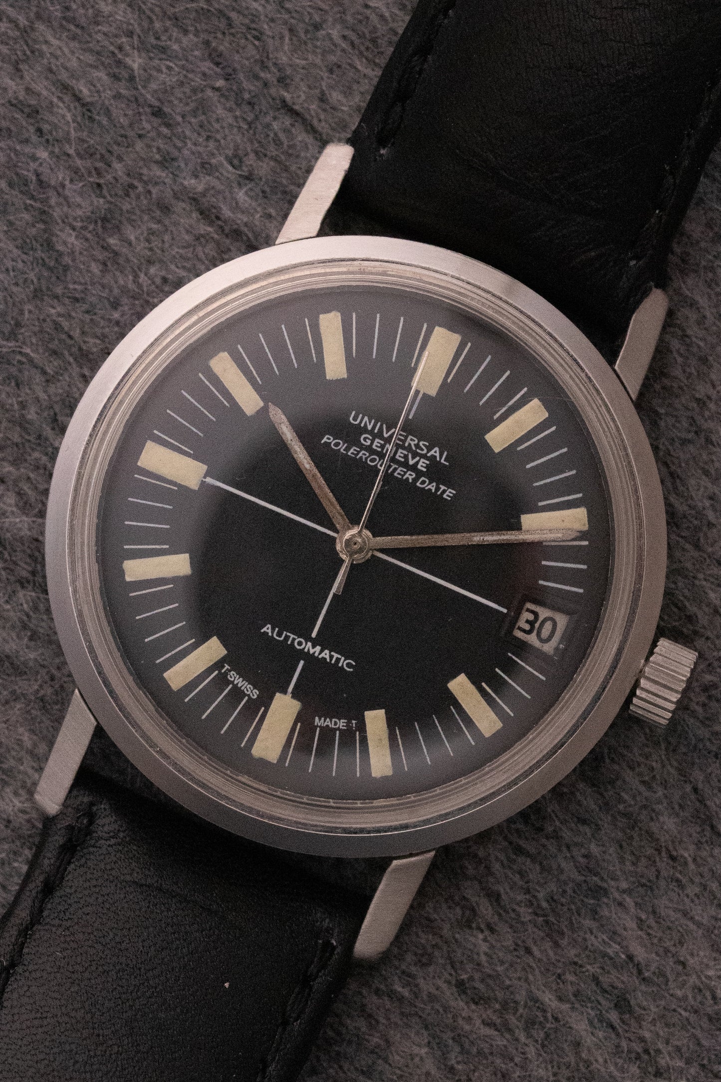 Universal Genève Polerouter Date