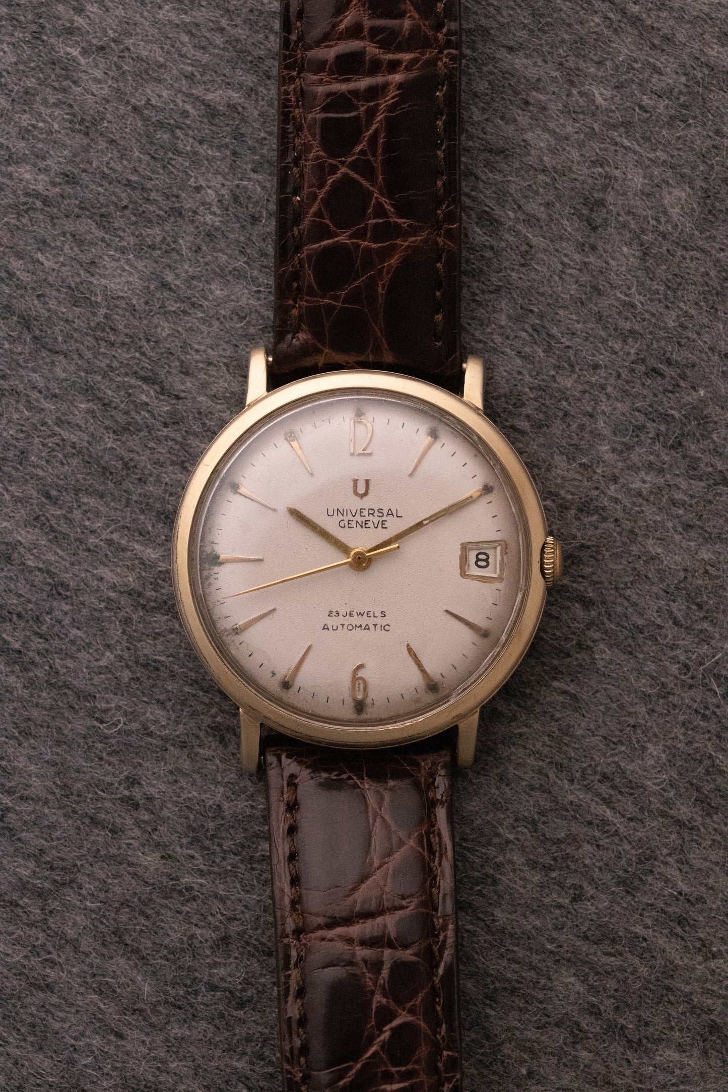 Universal Geneve micro-rotor