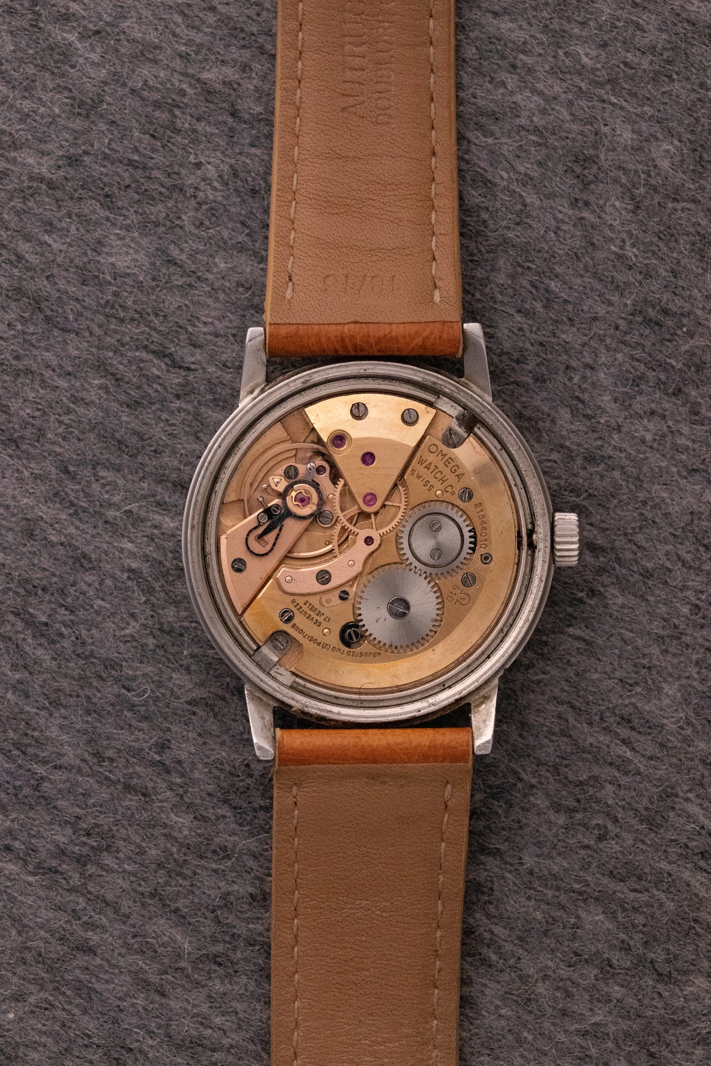 Omega Genève 610