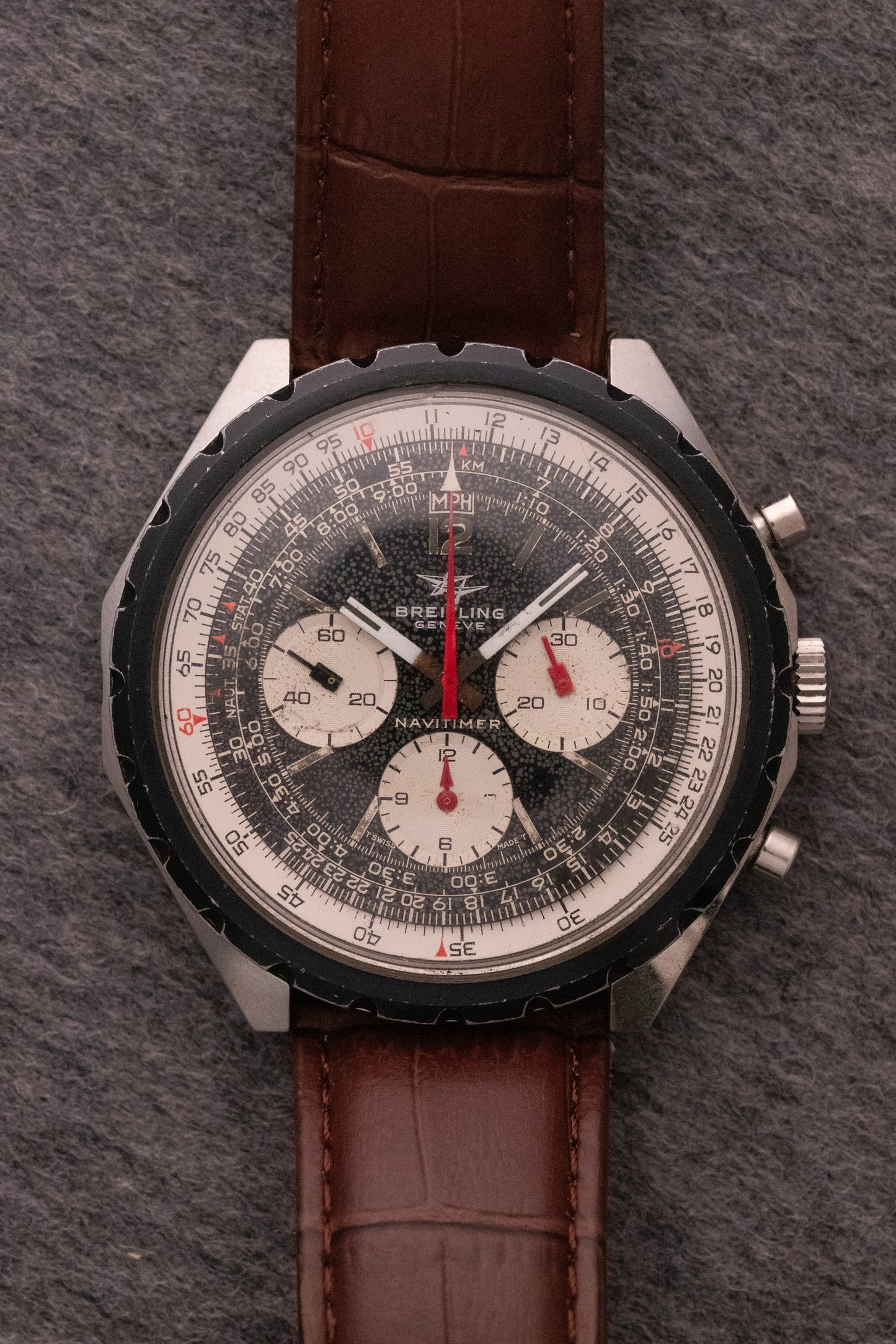 Breitling Navitimer Pizza
