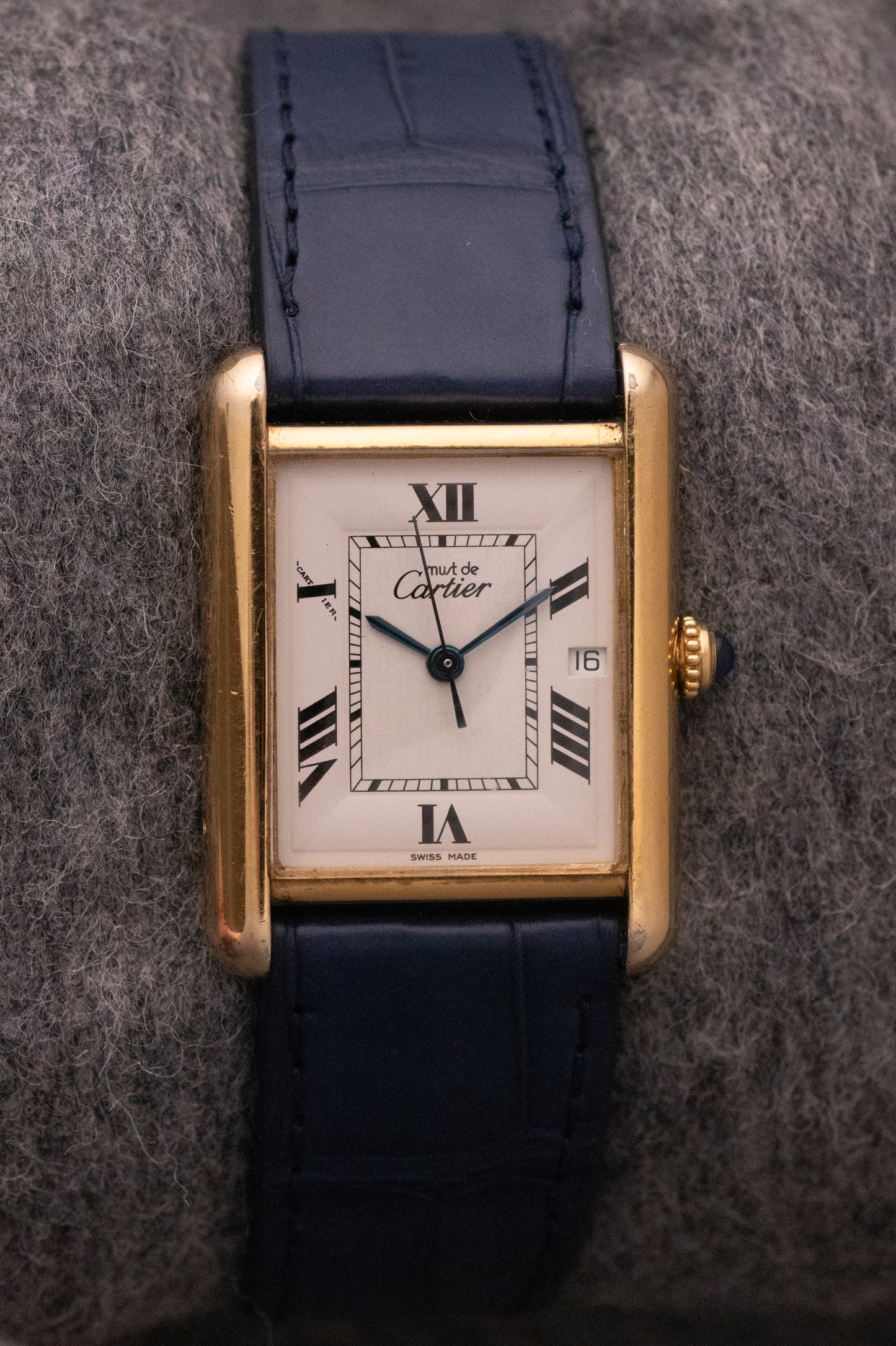 Cartier Tank Must Date