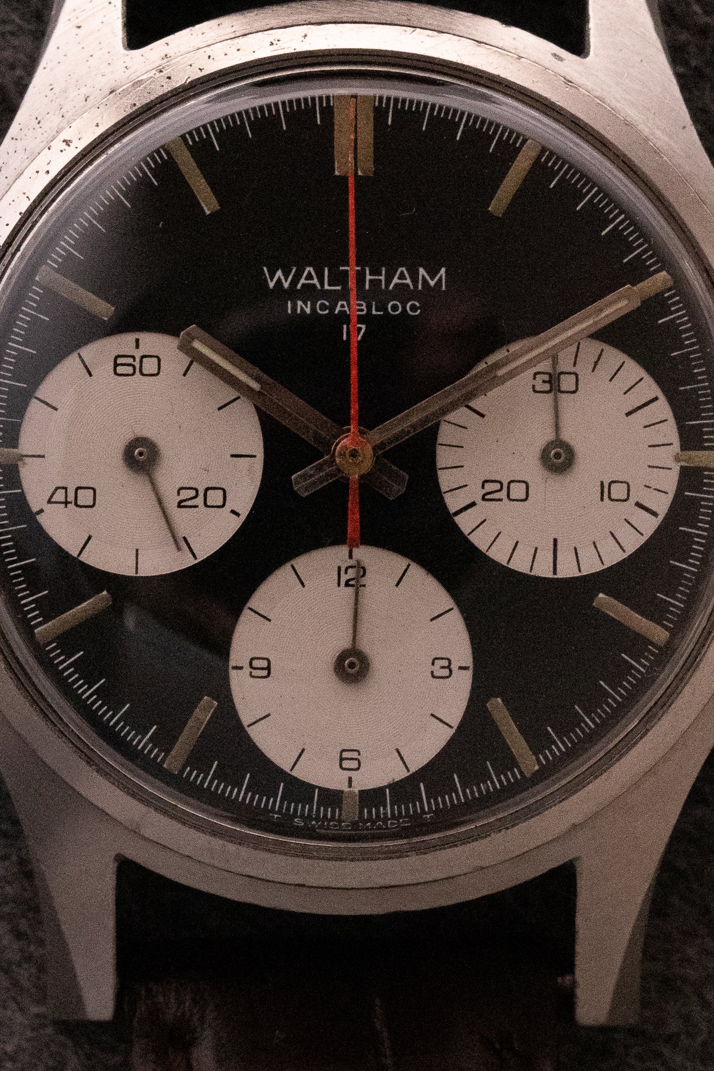 Waltham tricompax