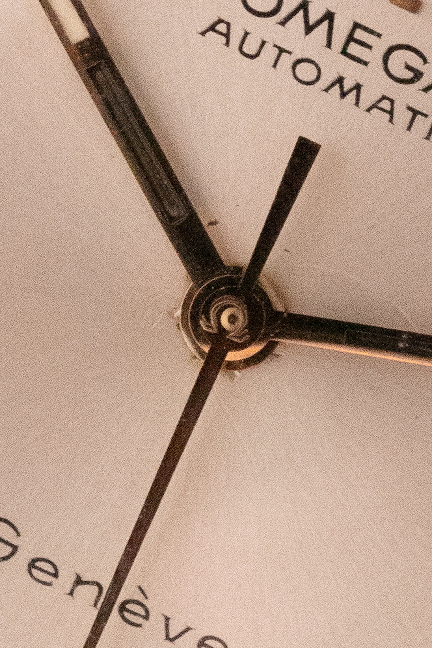 Omega Genève automatique dato