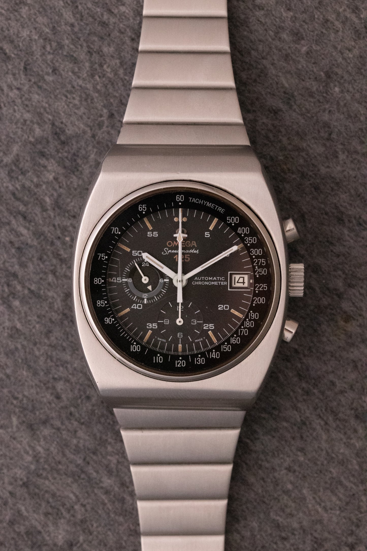 Omega Speedmaster 125
