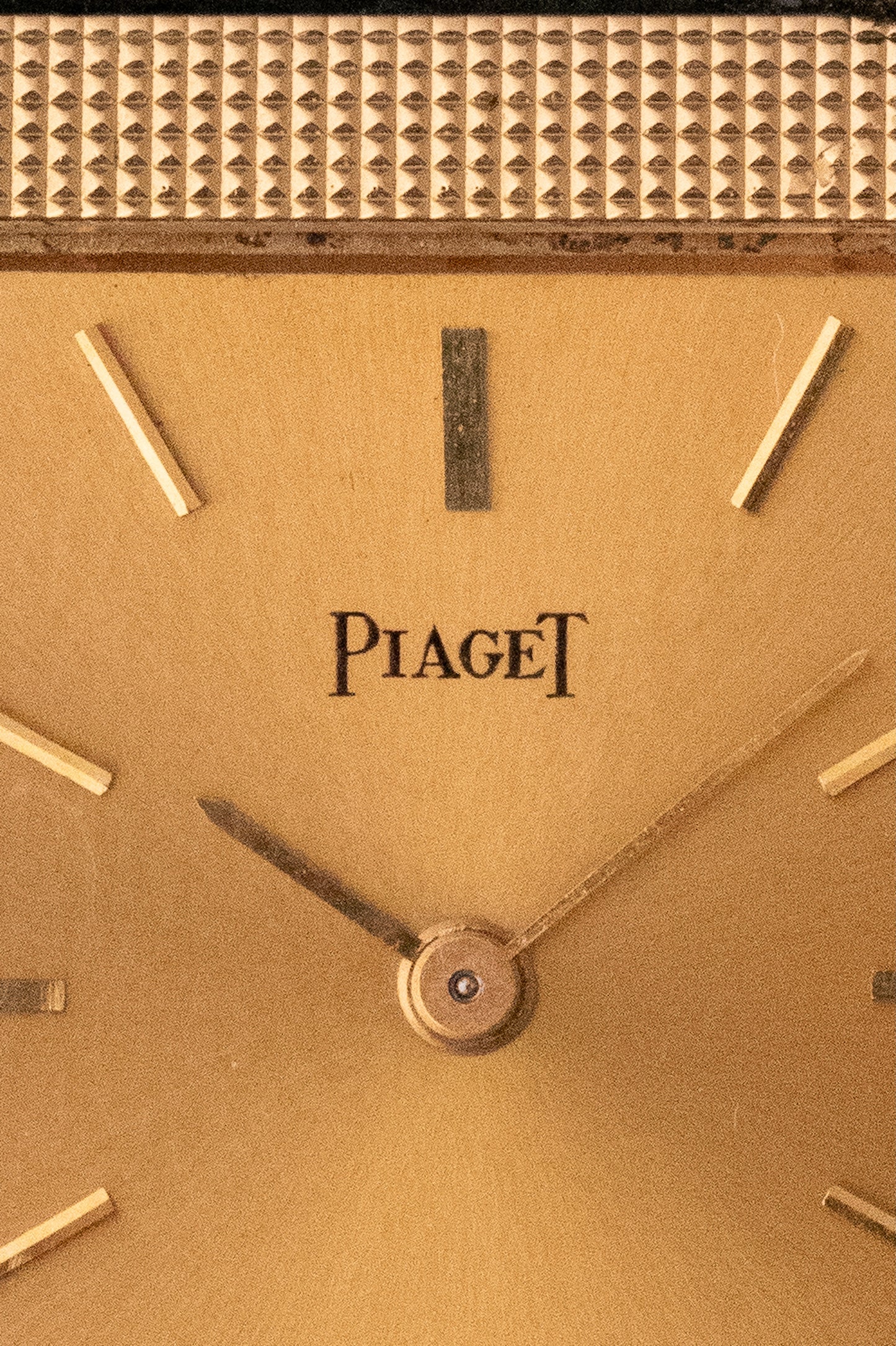 Piaget Tank clou de Paris