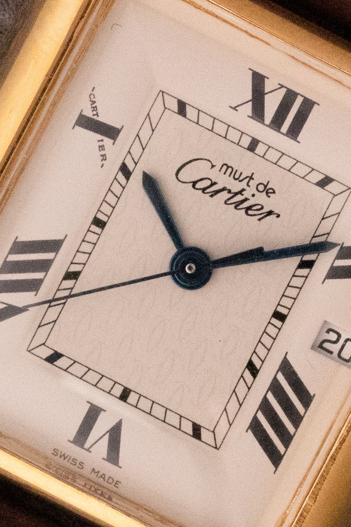 Cartier Must Tank 2413